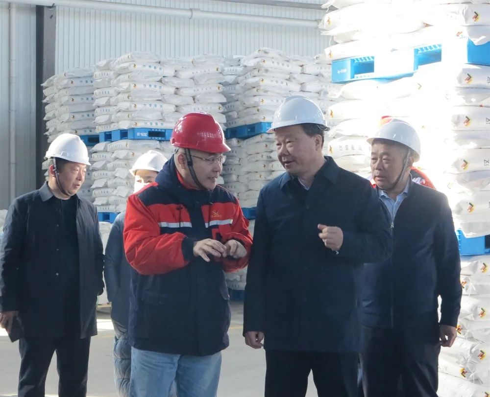 泰安市委常委副市长宋洪银莅临汉威集团调研指导